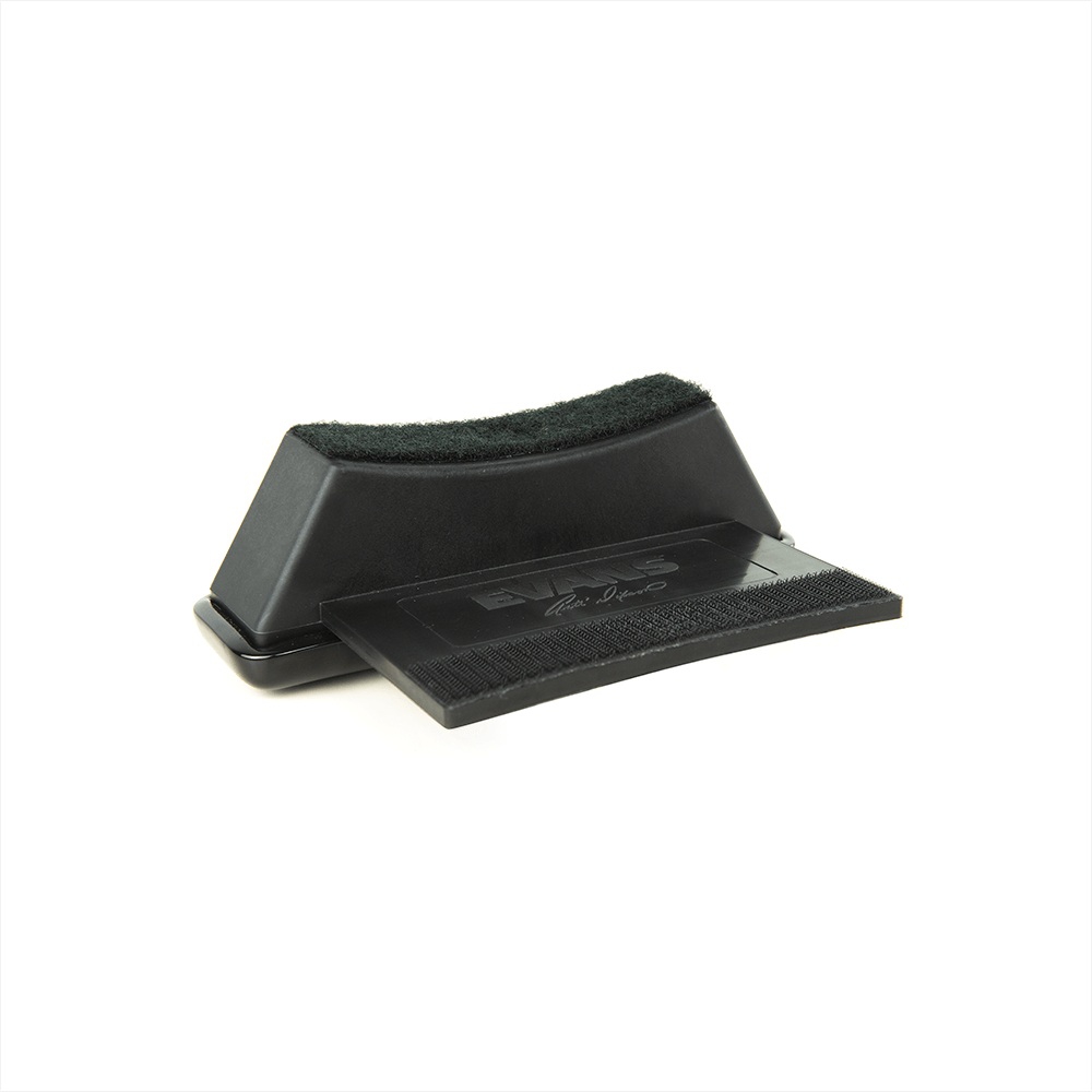 Evans Dixson Kick Lifter